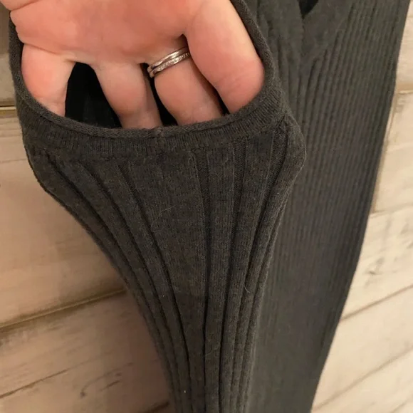 Joe Fresh grey Ribbed Midi Dress - Picture 4 of 8